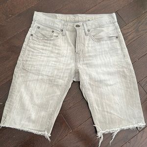 American Eagle gray jean shorts